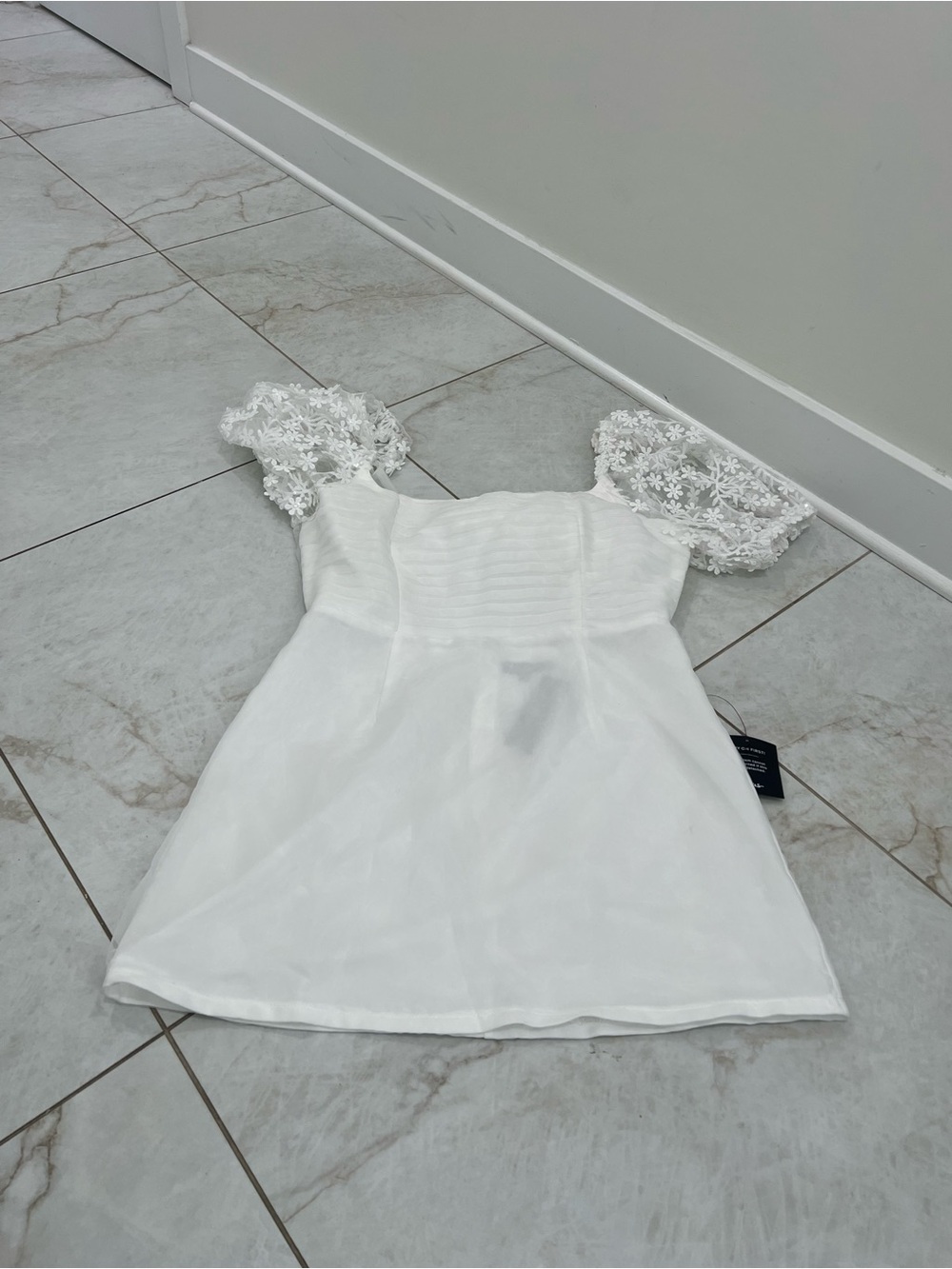 NWT Lulus Charming Potential White Organza Backless Puff Sleeve Mini Dress XL - Picture 2 of 9